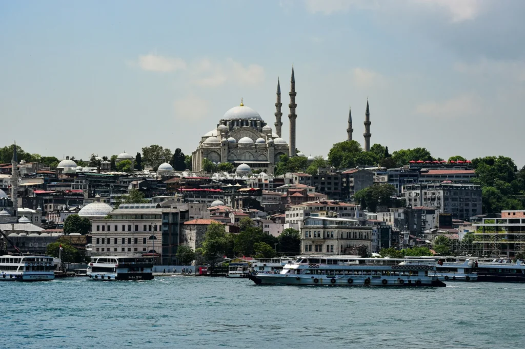 How to live in Turkiye