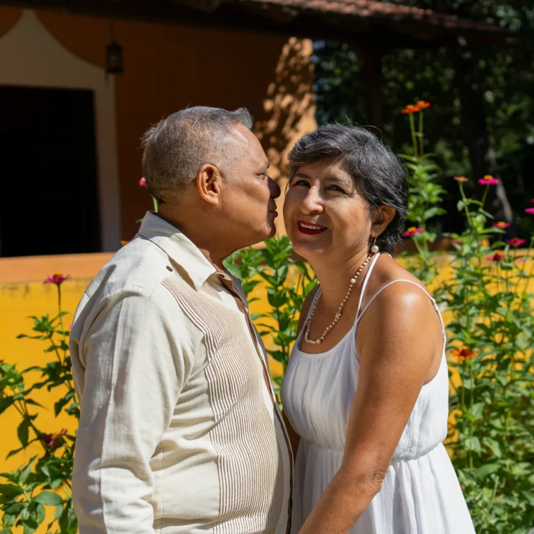 Expat spouse partners